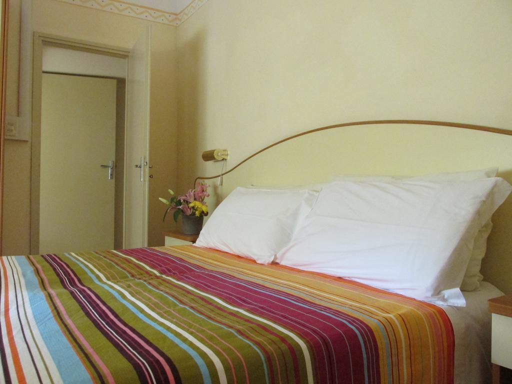 Hotel Helvetia Milano Marittima Zimmer foto